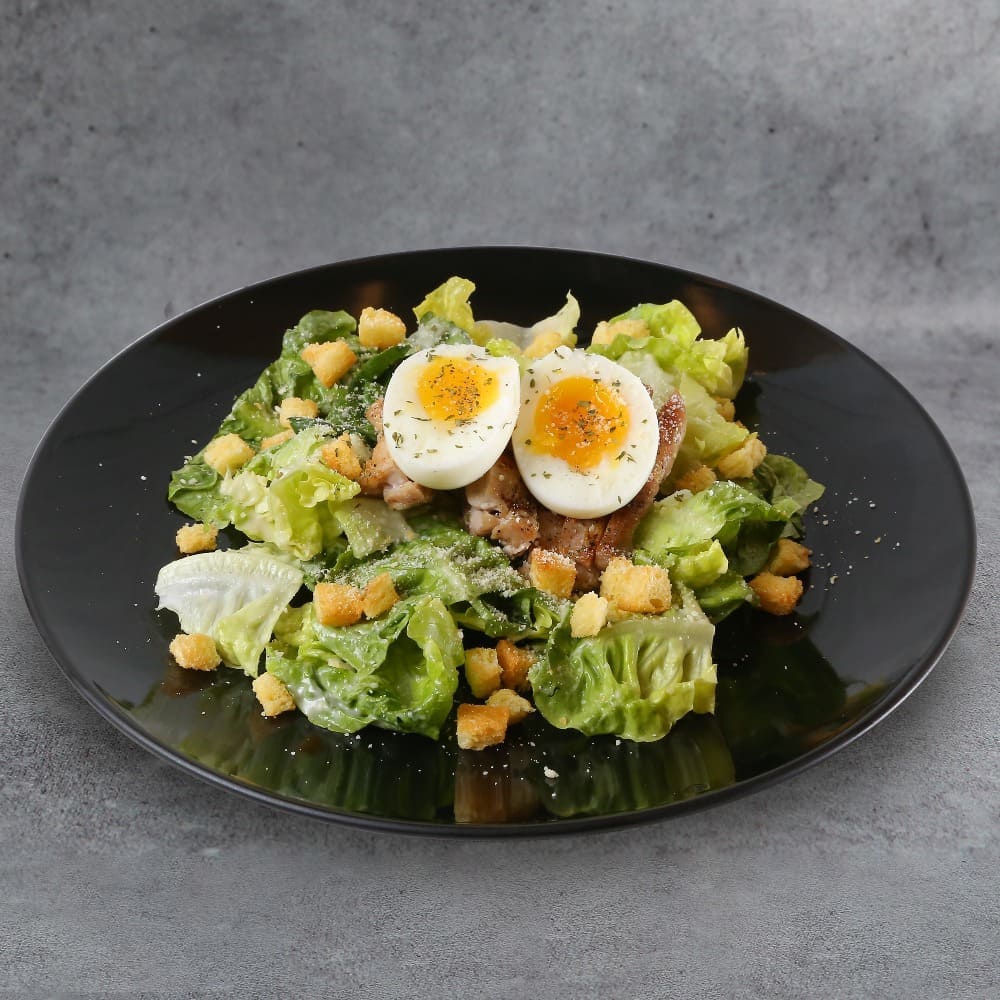 Caesar Salad With Grilled Chicken - JCO RESERVE