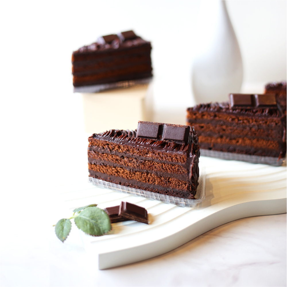 Dark Chocolate Cake - JCO RESERVE