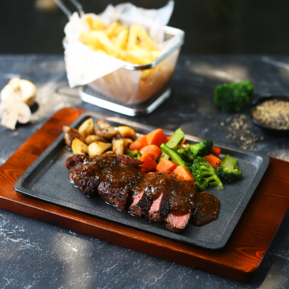 Classic Pan-Seared Rib Eye Steak - JCO RESERVE